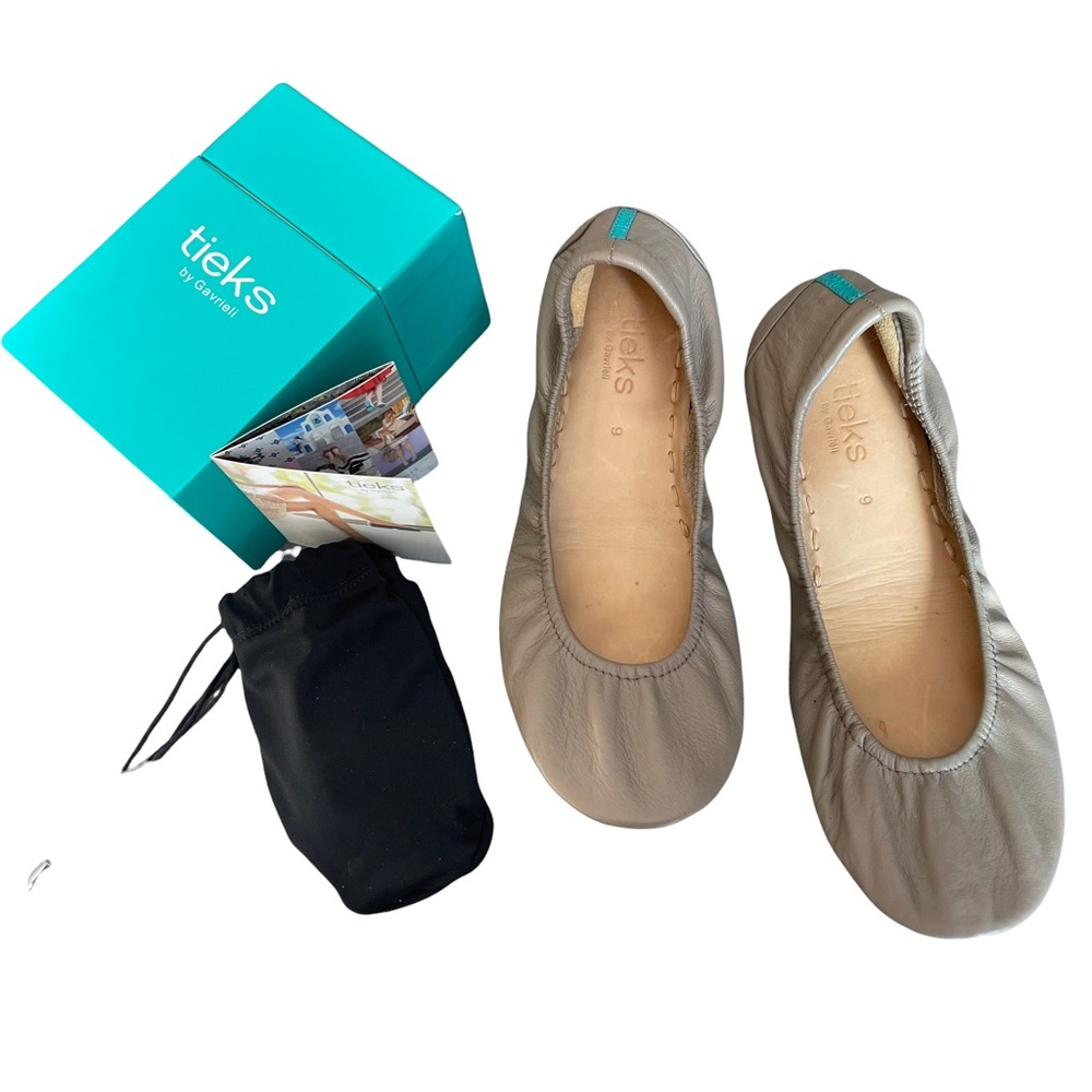 Tieks Taupe Brown Ballet Flats Size 9